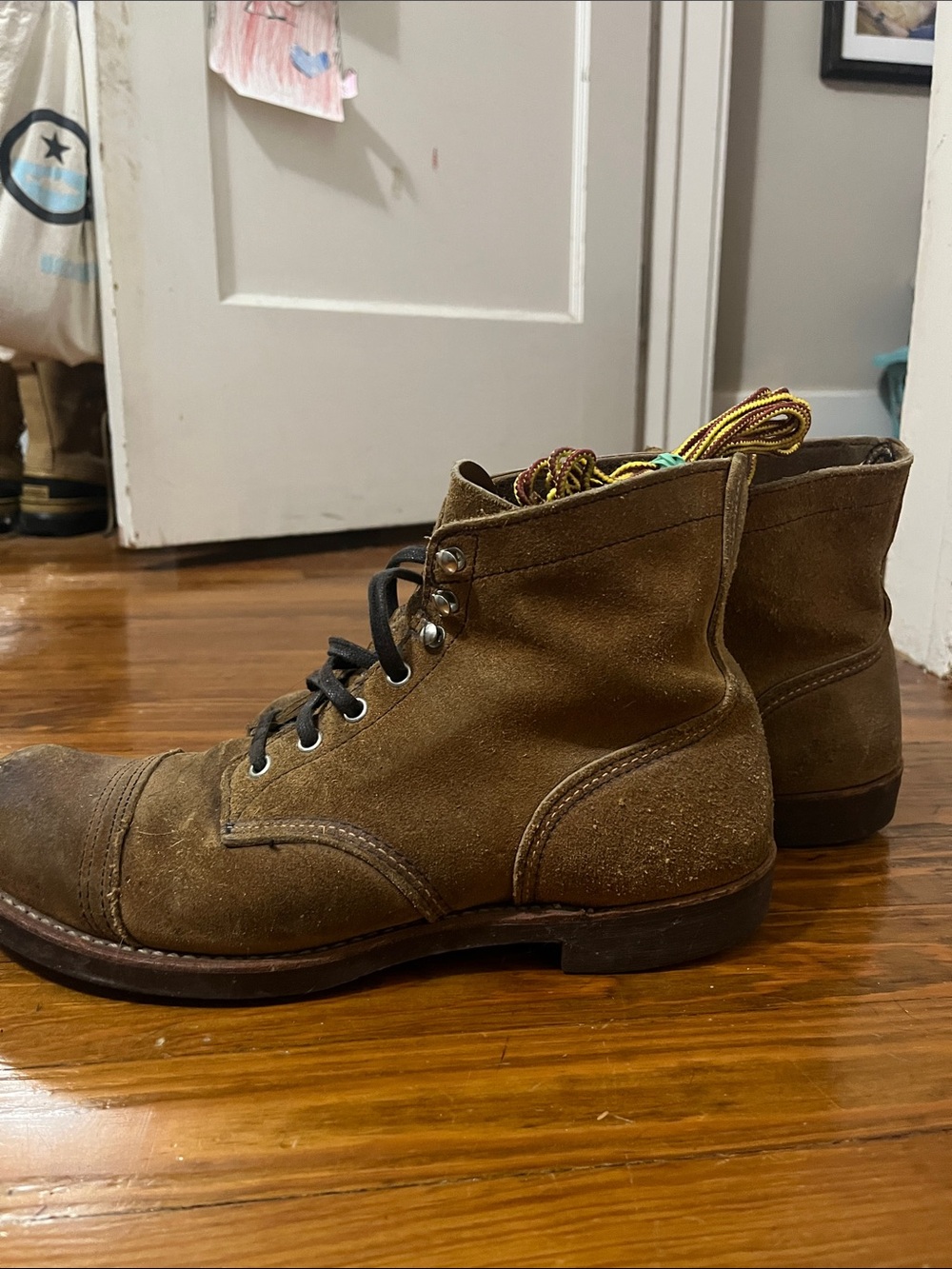 Red Wing Iron Ranger Hawthorne Muleskinner 8113 - Picture 10 of 11